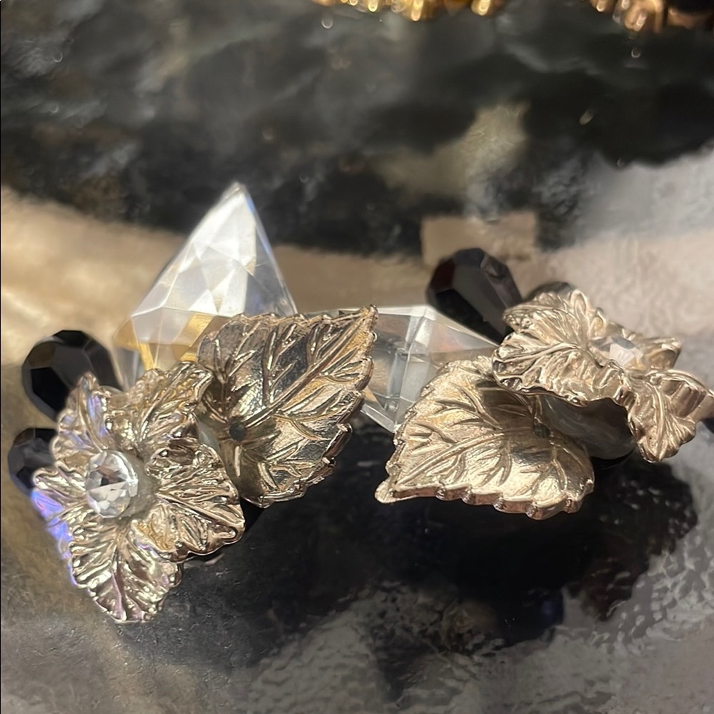 Gold Leaf Crystal Earrings